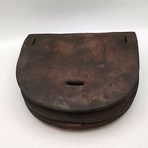 Vintage Royal Canadian Mounted Police Leather Horse shoe Case Circa 1915